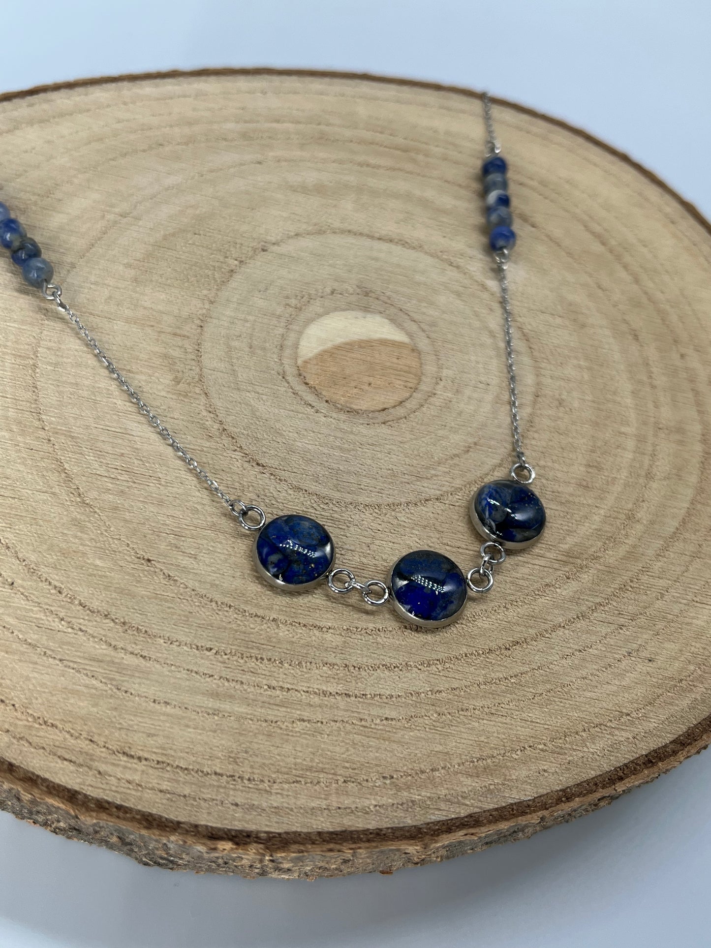 Naszyjnik z sodalitem