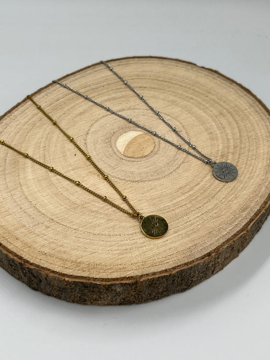 Naszyjnik z Okiem Opatrzności (wybór)