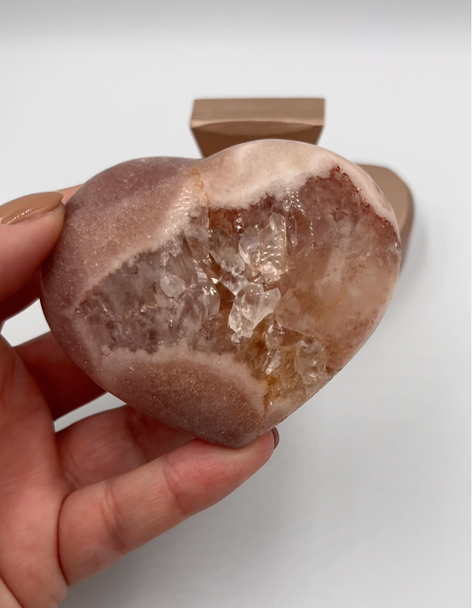 serce z różowego ametystu S8