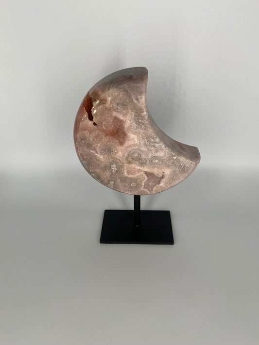 Księżyc z różowego ametystu