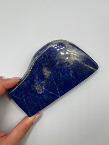 Lapis lazuli freeform