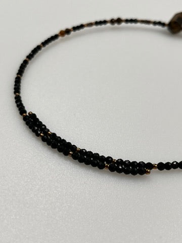Choker z grotem