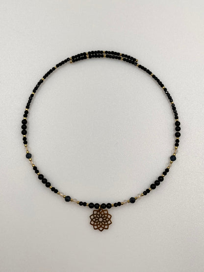 Choker z szafirem