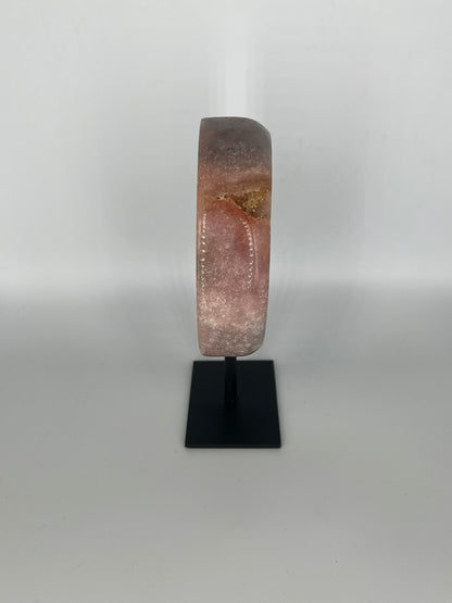 Księżyc z różowego ametystu