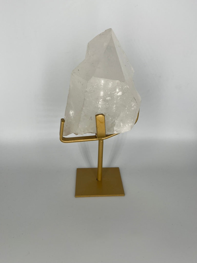 Kryształ górski na podstawce