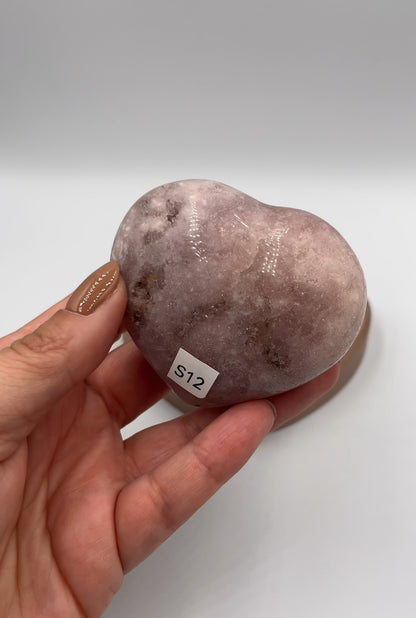 Serce z różowego ametystu S12