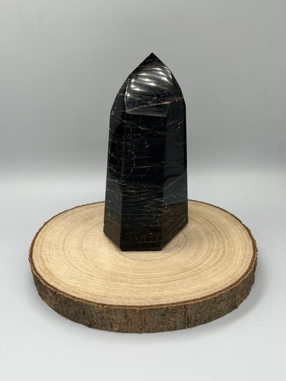 Turmalin czarny obelisk HQ