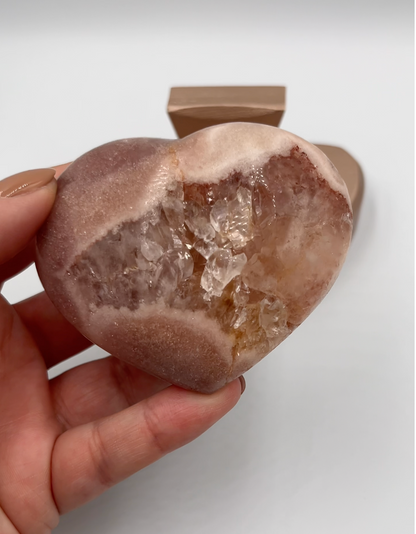 serce z różowego ametystu S8