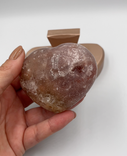 serce z różowego ametystu S11