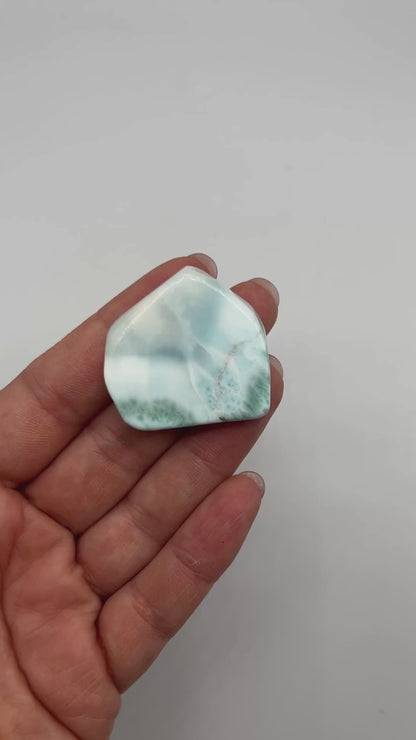 Larimar freeform L01
