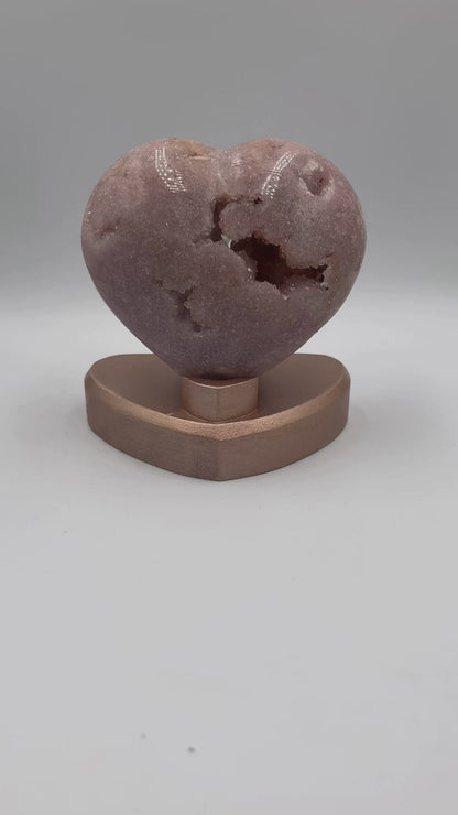 serce z różowego ametystu S2